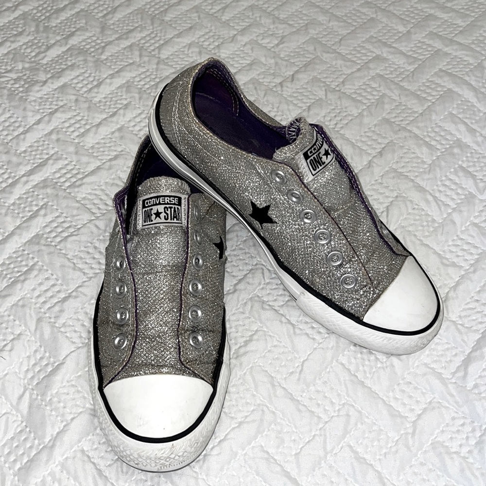 CONVERSE ALL STAR  WOMEN’S LACE-FREE SNEAKERS